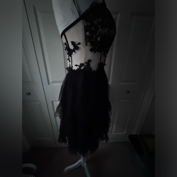 DEB mini dress. Size 5 NWT - Picture 5 of 13